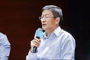 上汽大通总经理郝景贤：加氢站比<b>汽油站</b>更安全
